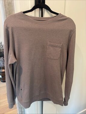 Vuori Relaxed Crewneck Sweatshirt in Taupe Brown